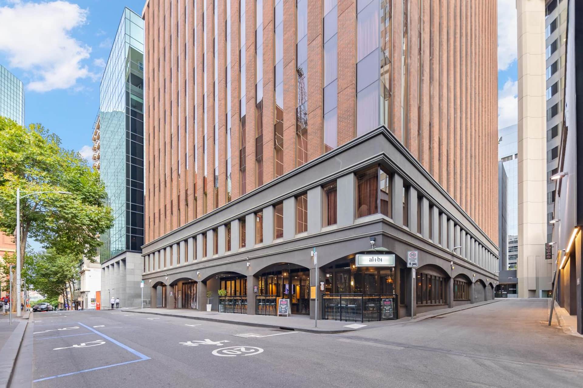 Melbourne City Suites