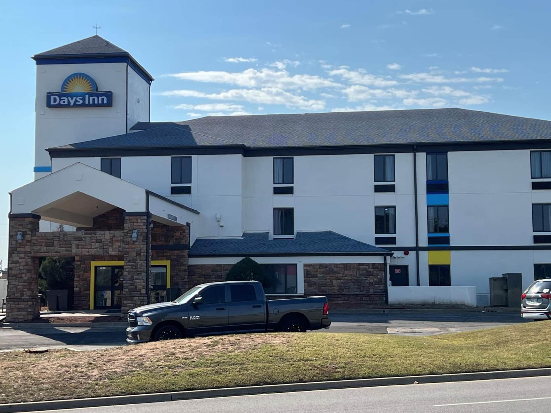 Days Inn by Wyndham Tulsa Central