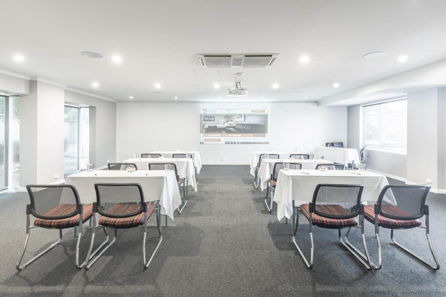 The Waverley International Hotel