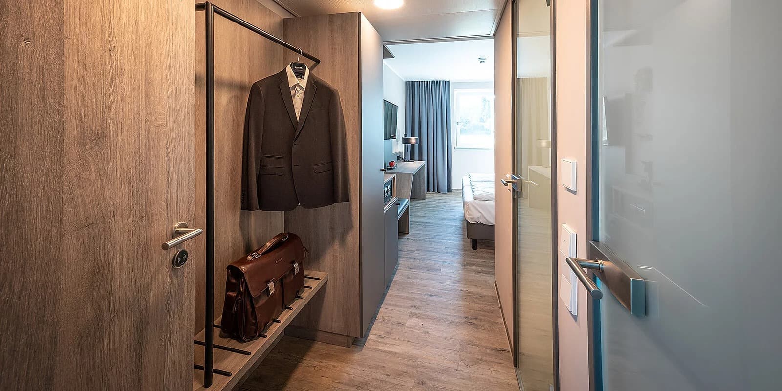 LOGINN Hotel Stuttgart Zuffenhausen