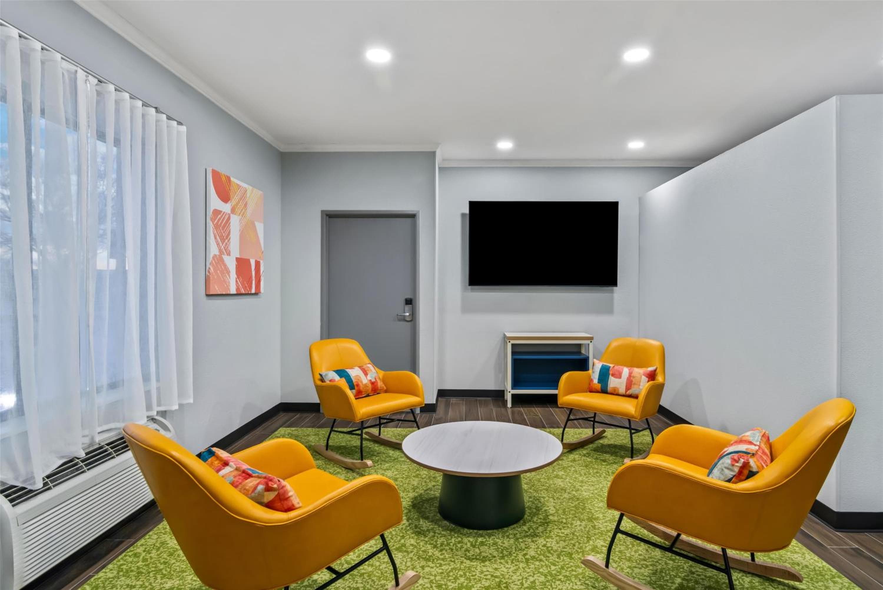 Spark By Hilton Merrillville