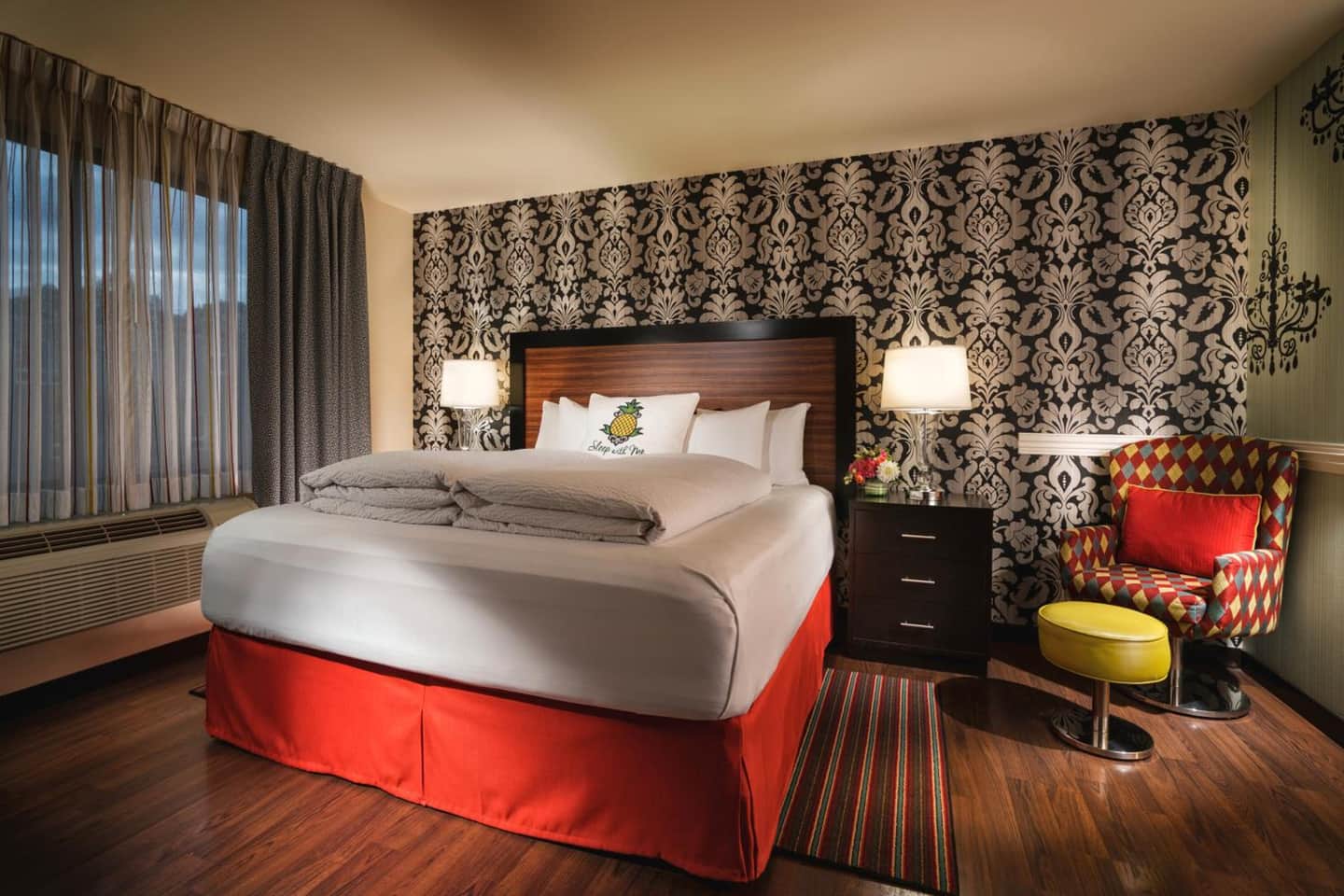Staypineapple, The Maxwell Hotel, Seattle Center Seattle