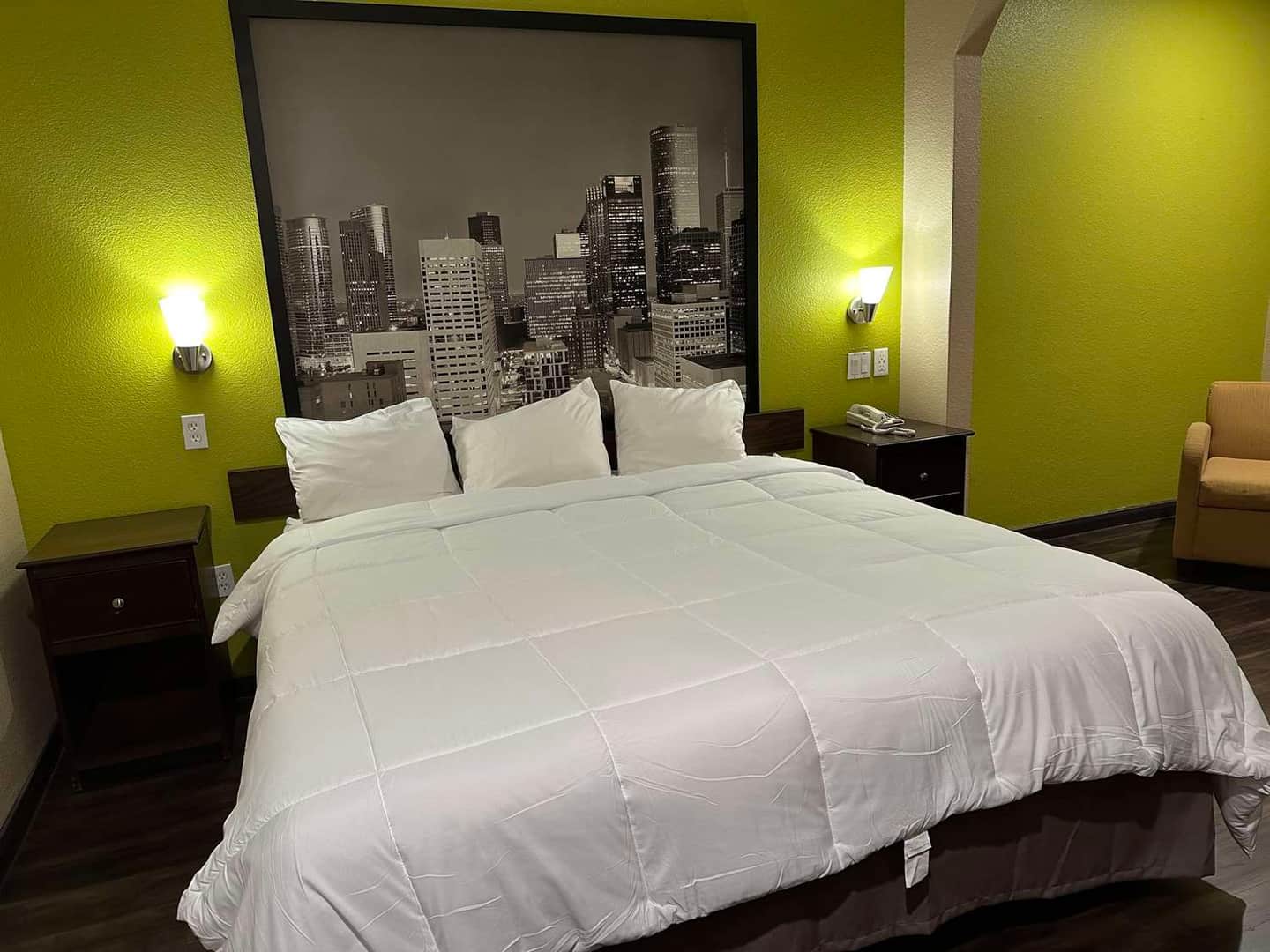Red Lion Inn & Suites IAH Airport East