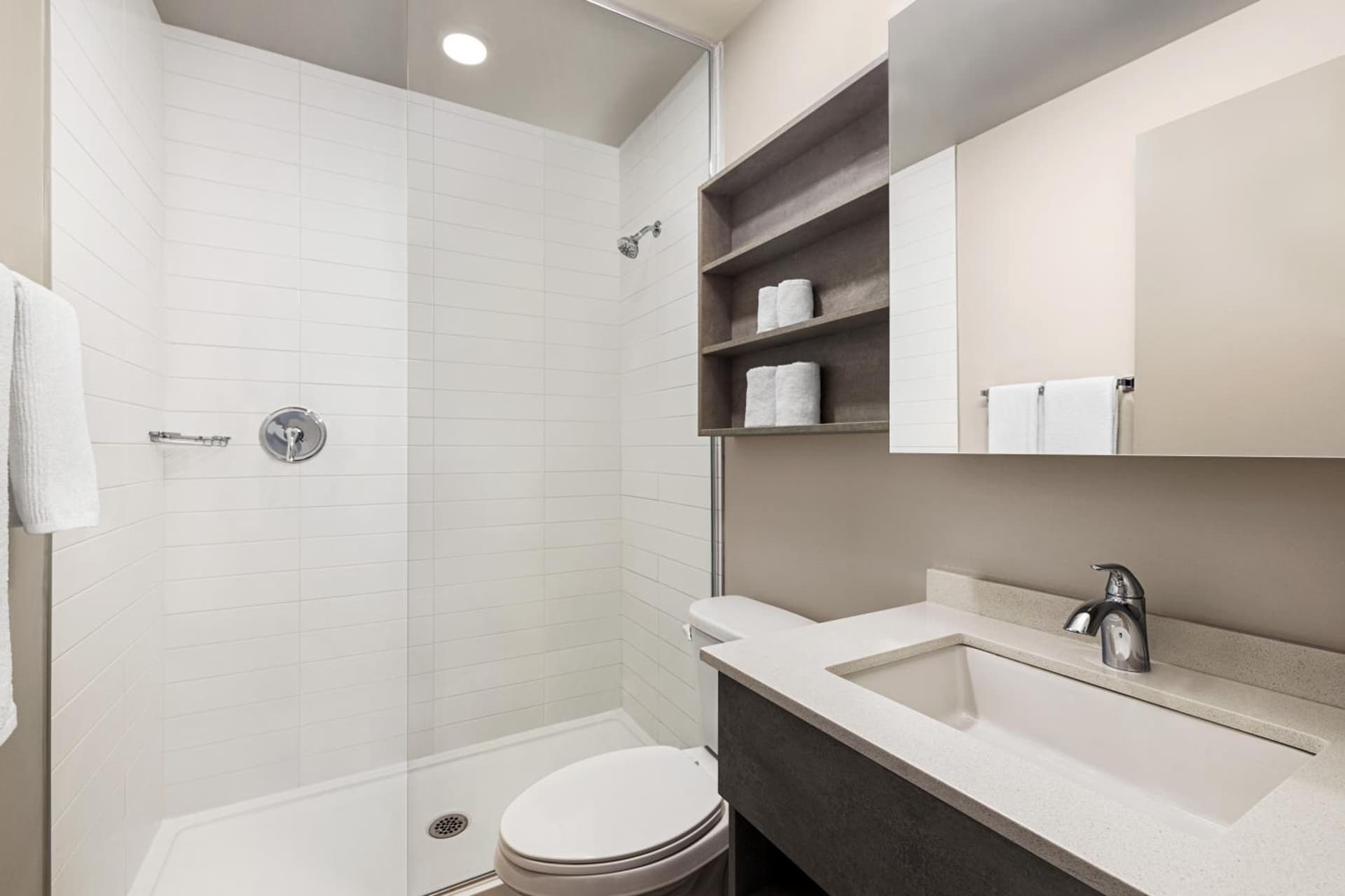 Microtel Inn & Suites Montreal Airport-Dorval QC