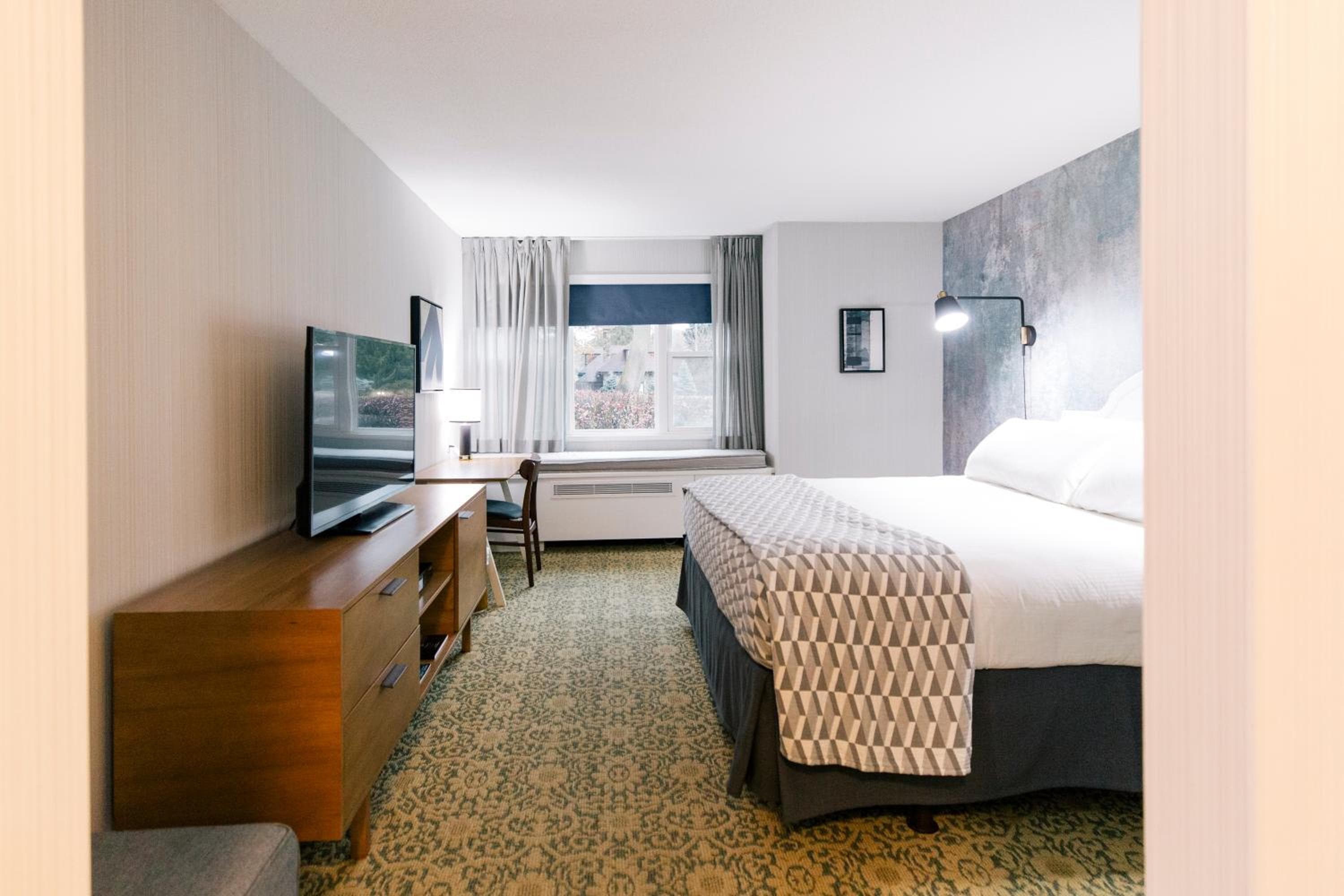 Tarrytown House Estate