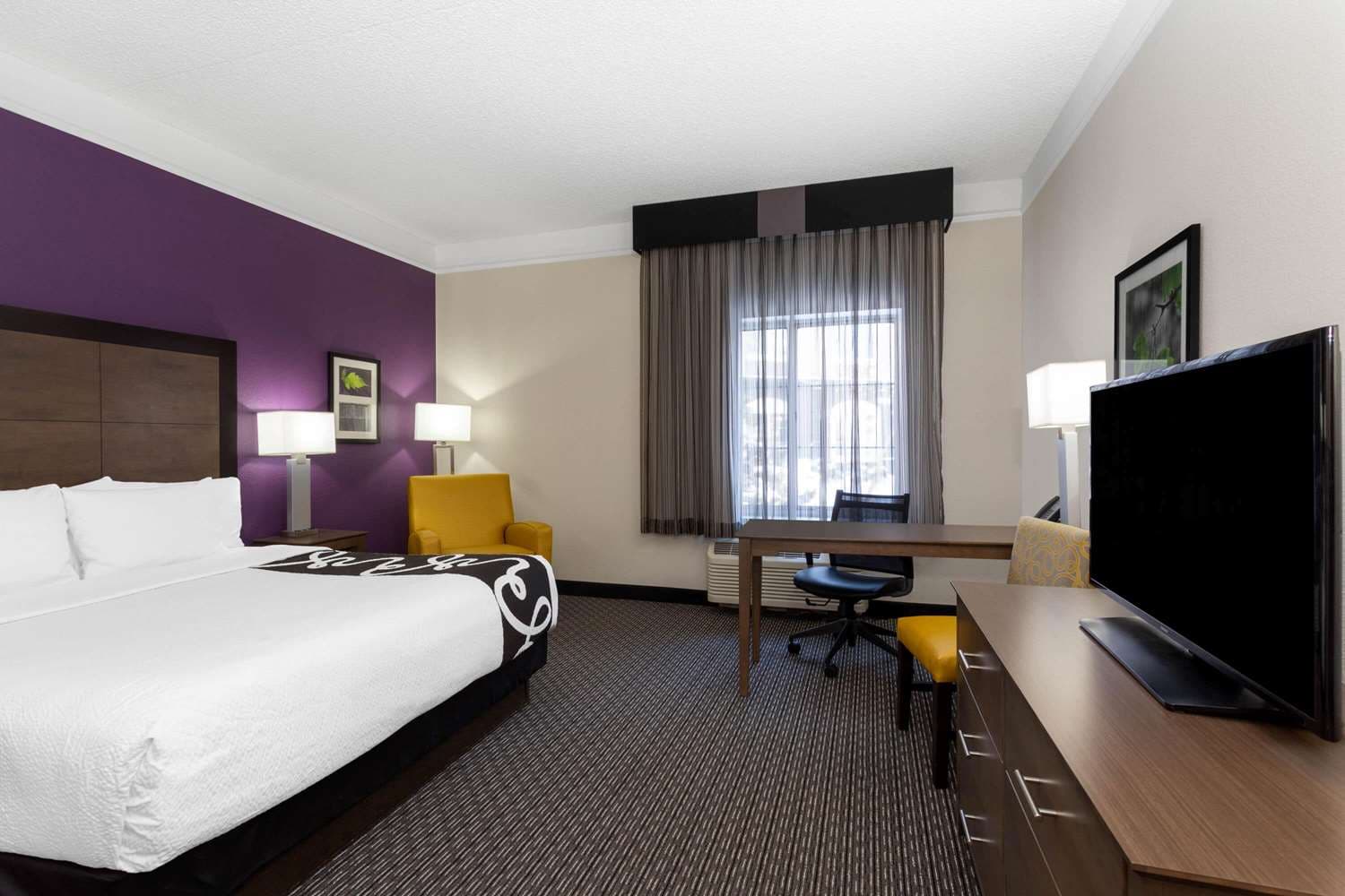 La Quinta Inn & Suites by Wyndham Denver Boulder-Louisville