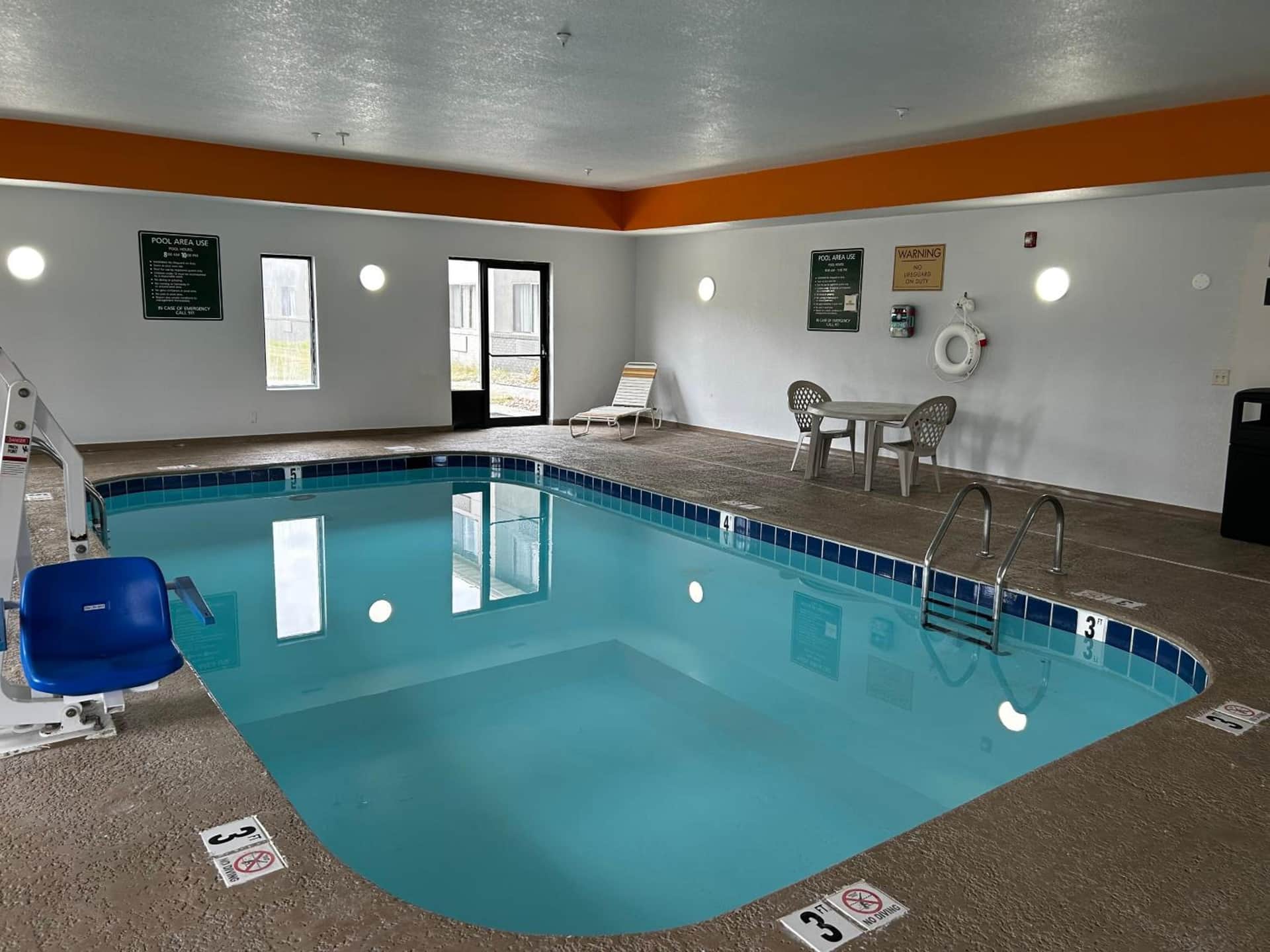 Super 8 by Wyndham Ankeny/Des Moines Area