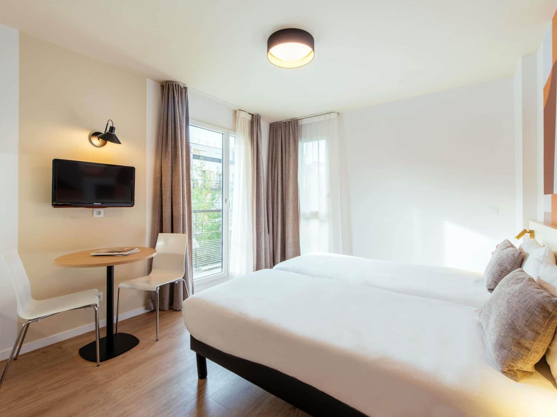 Adagio Access Paris Asnières Aparthotel