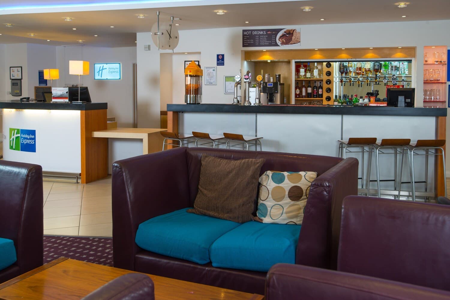 Holiday Inn Express - Bedford