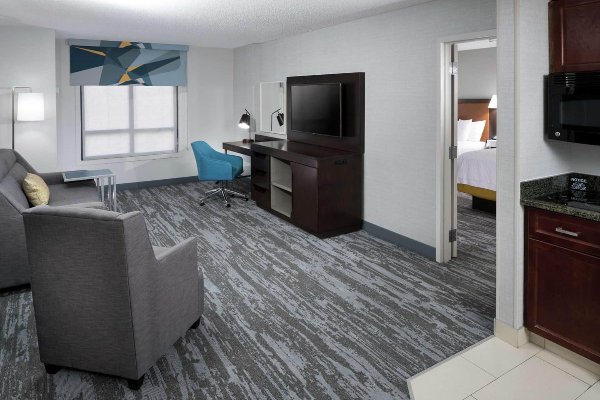 Hampton Inn & Suites Memphis at Beale Street