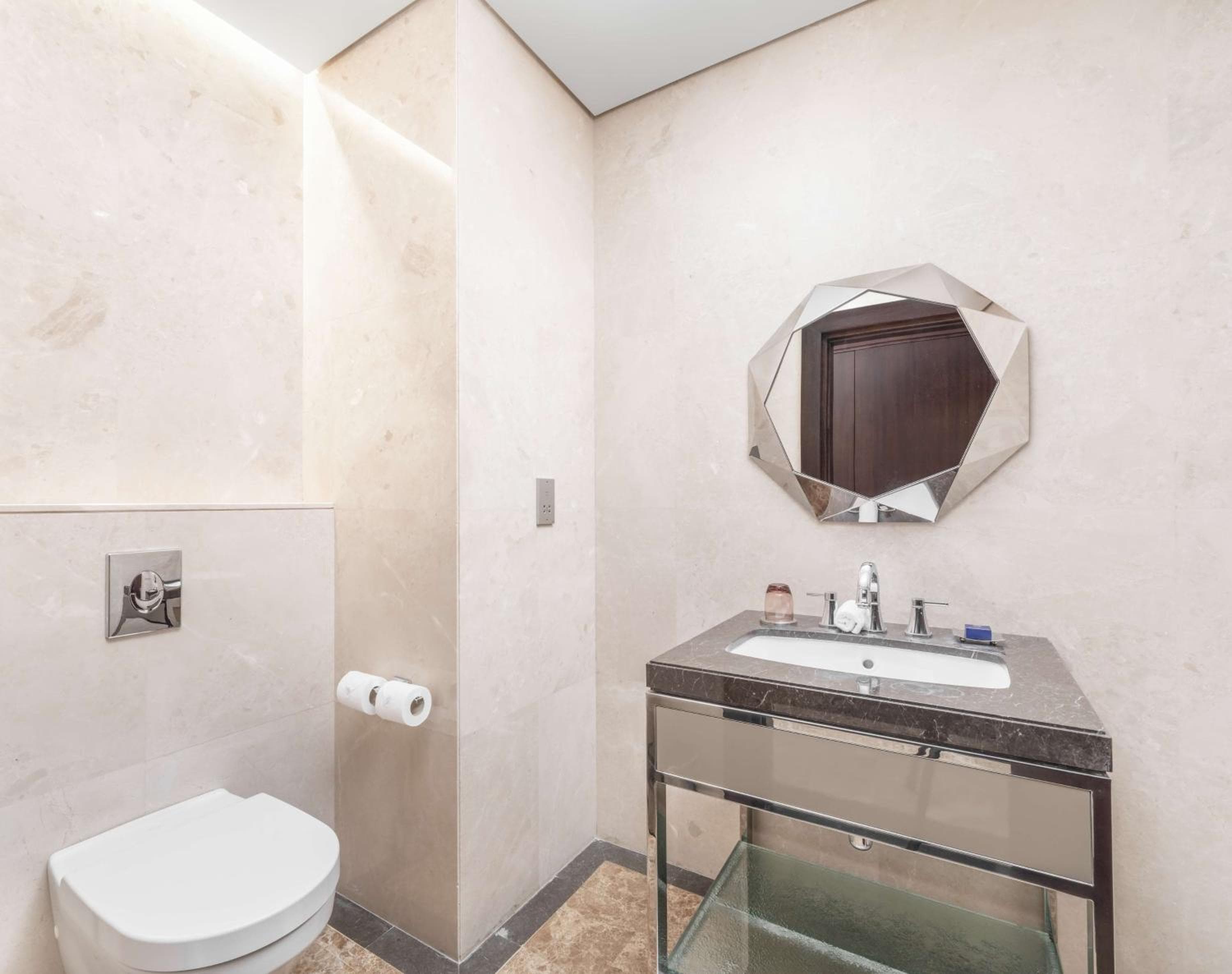 The Hotel Galleria Jeddah, Curio Collection by Hilton