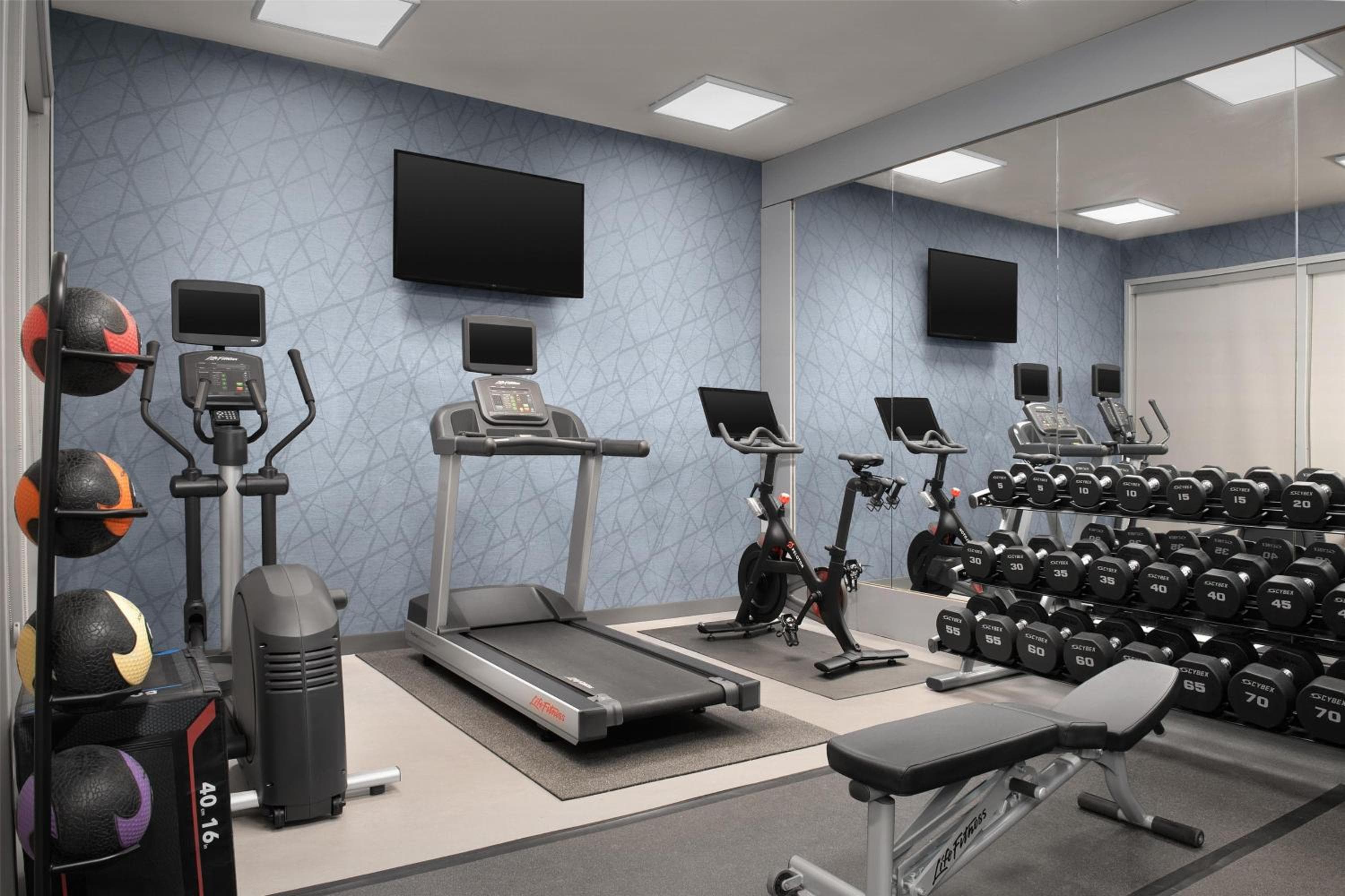 Homewood Suites-Vancouver Portland