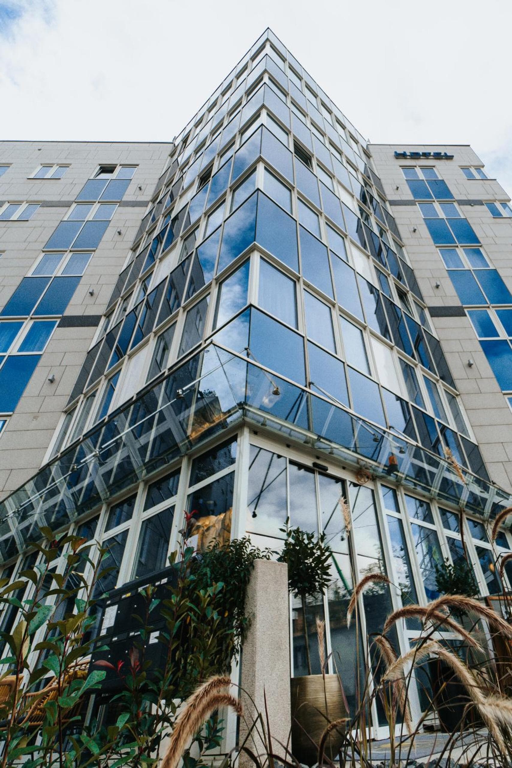 The Blasky Hotel & Rooftop