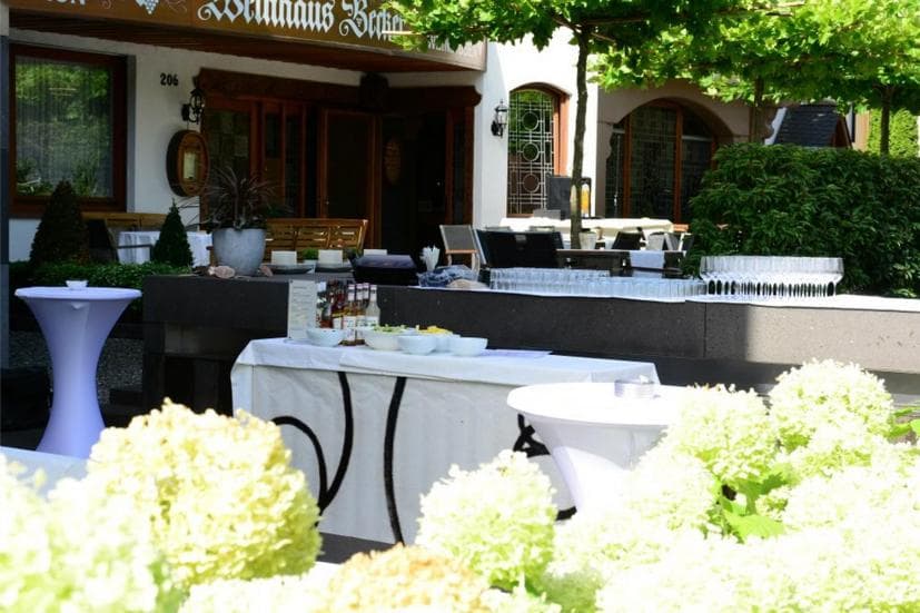 Becker's Hotel & Restaurant