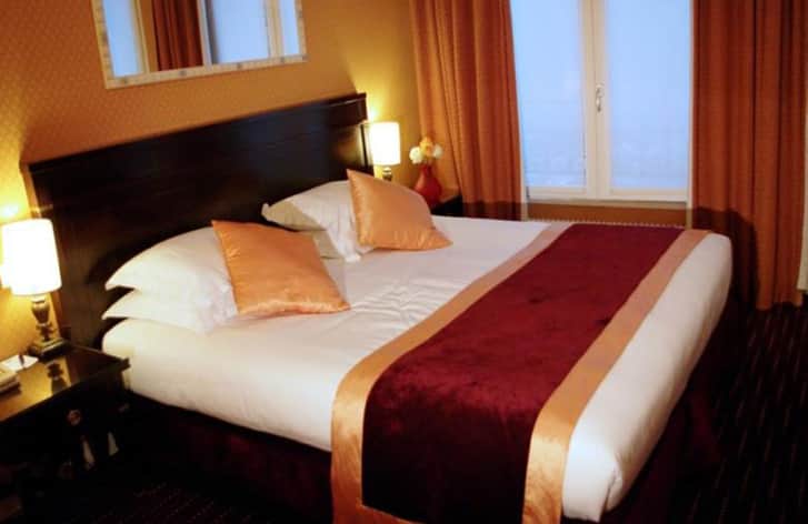 Best Western Hôtel de Neuville (old)