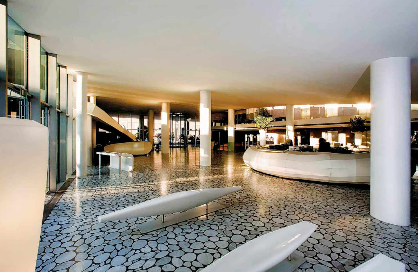 Radisson Blu es. Hotel