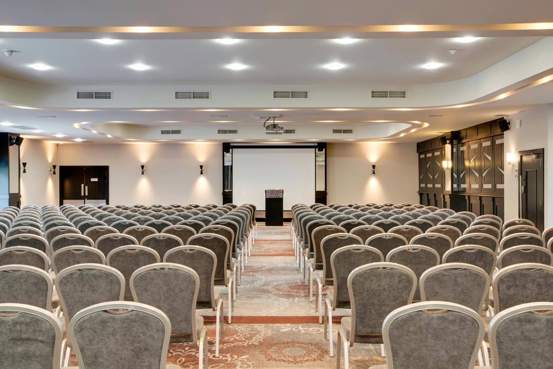 Carlton Hotel Dublin Airport