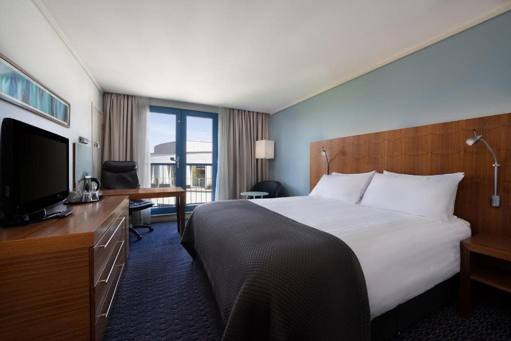 Holiday Inn London Camden Lock, an IHG Hotel