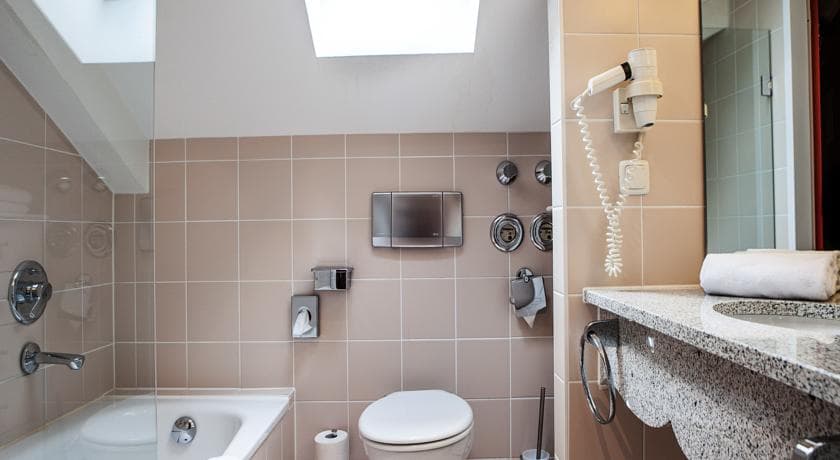 Savigny Hotel Frankfurt City Messe