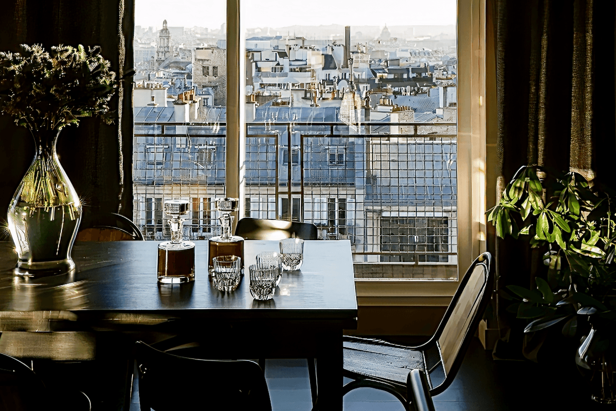 Notre dupleix sous les toits de Paris - Hôtel Le Chat Noir