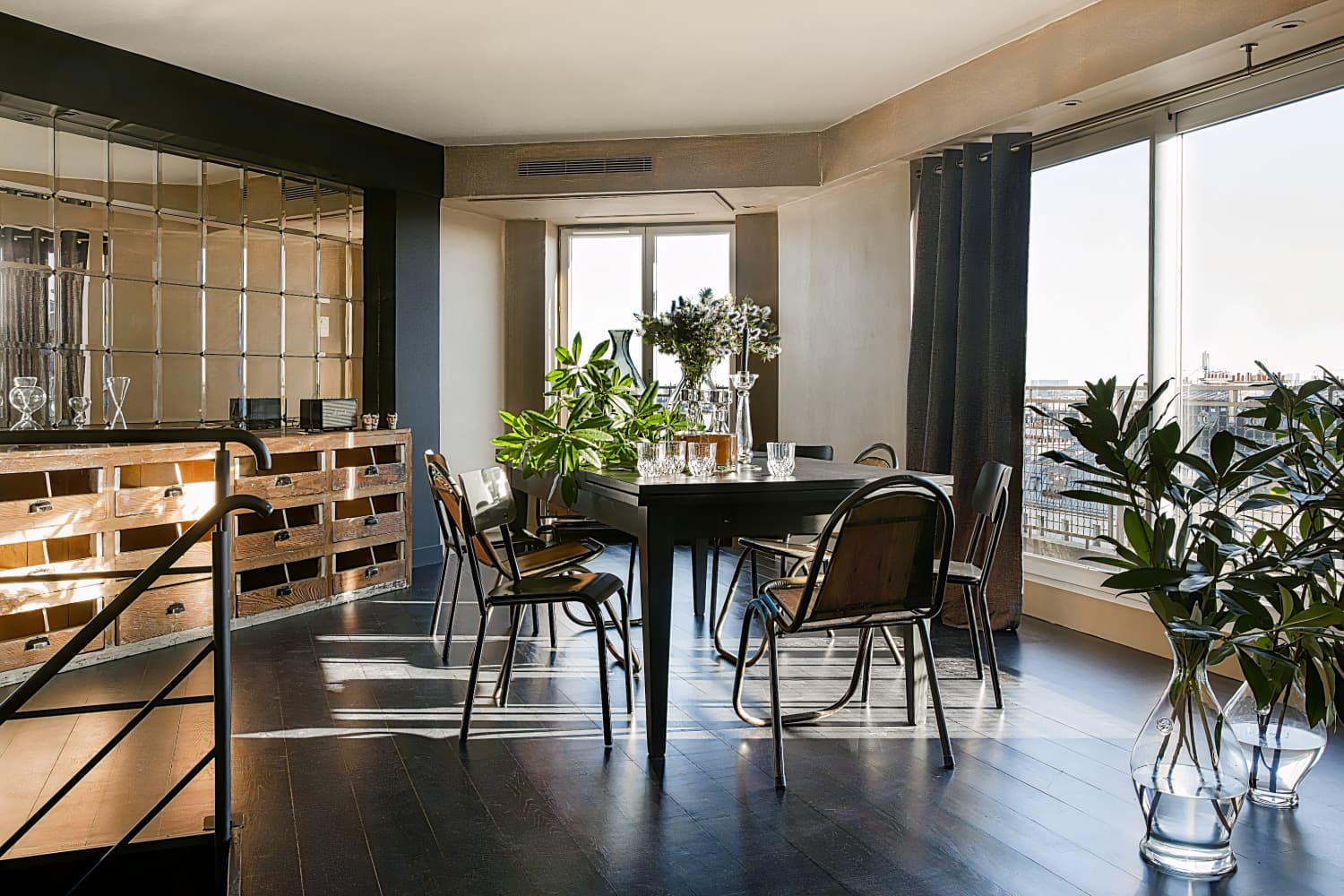 Notre dupleix sous les toits de Paris - Hôtel Le Chat Noir