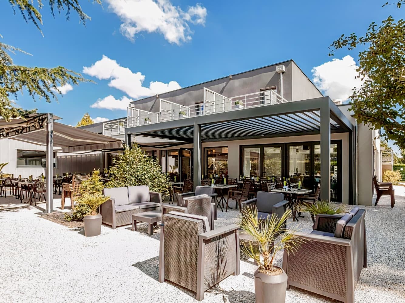 Logis Hotel Restaurant & SPA Au Comte d'Ornon