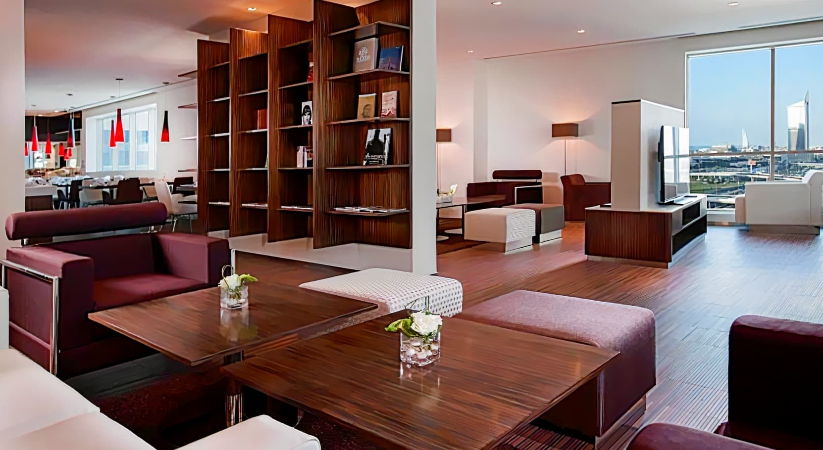 Pullman Dubai Jumeirah Lakes Towers - Hotel & Residence