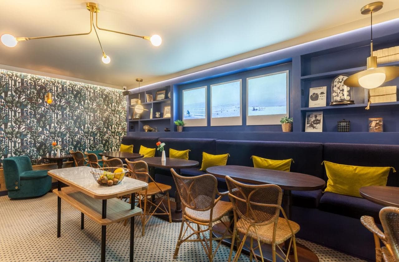 Handsome Hôtel by Elegancia