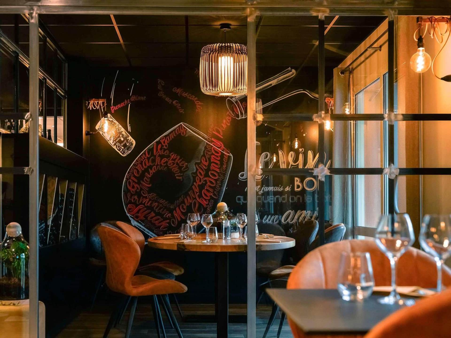 Mercure Lyon Est Chaponnay Hotel