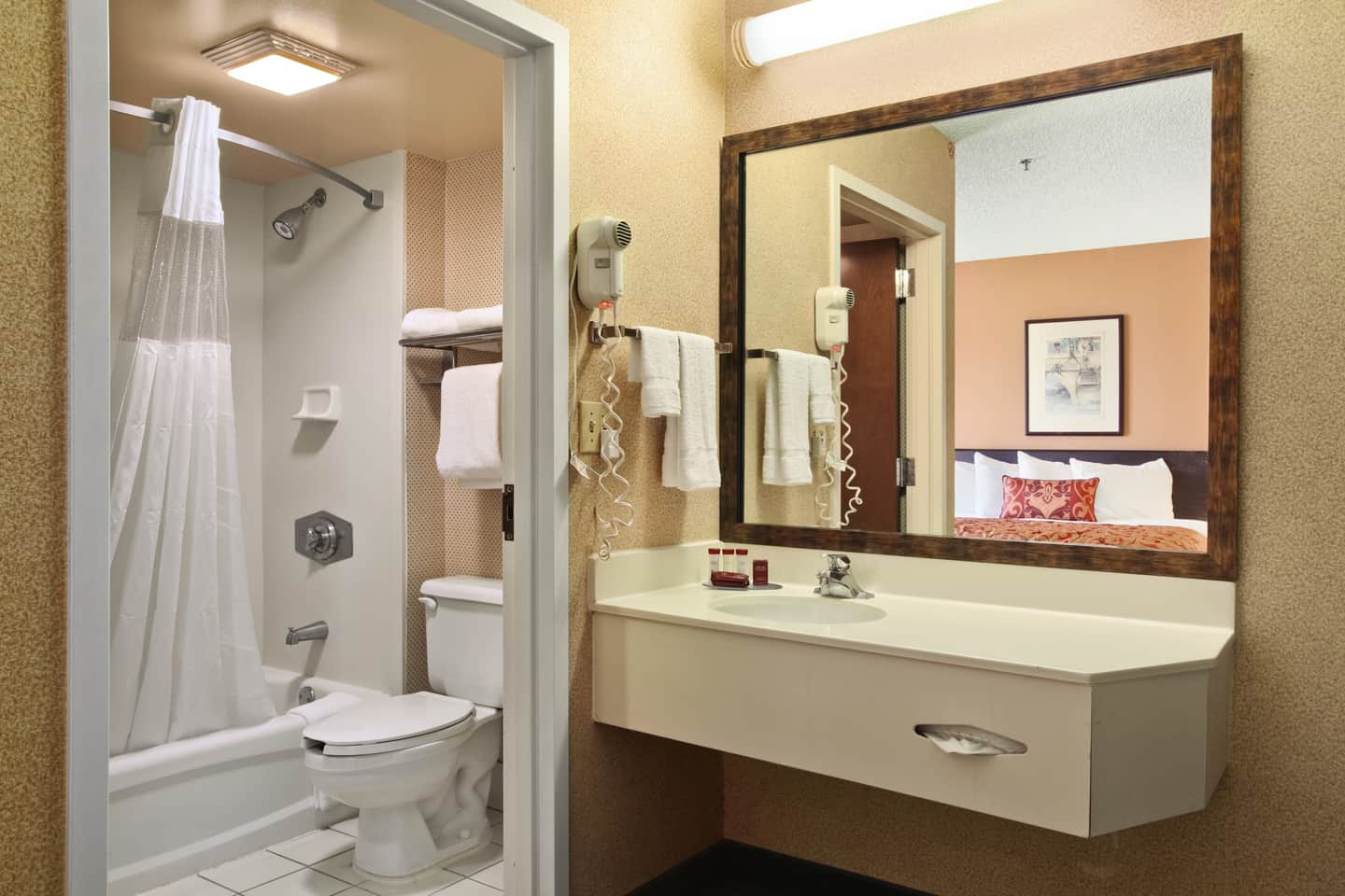 Ramada Suites Orlando Airport