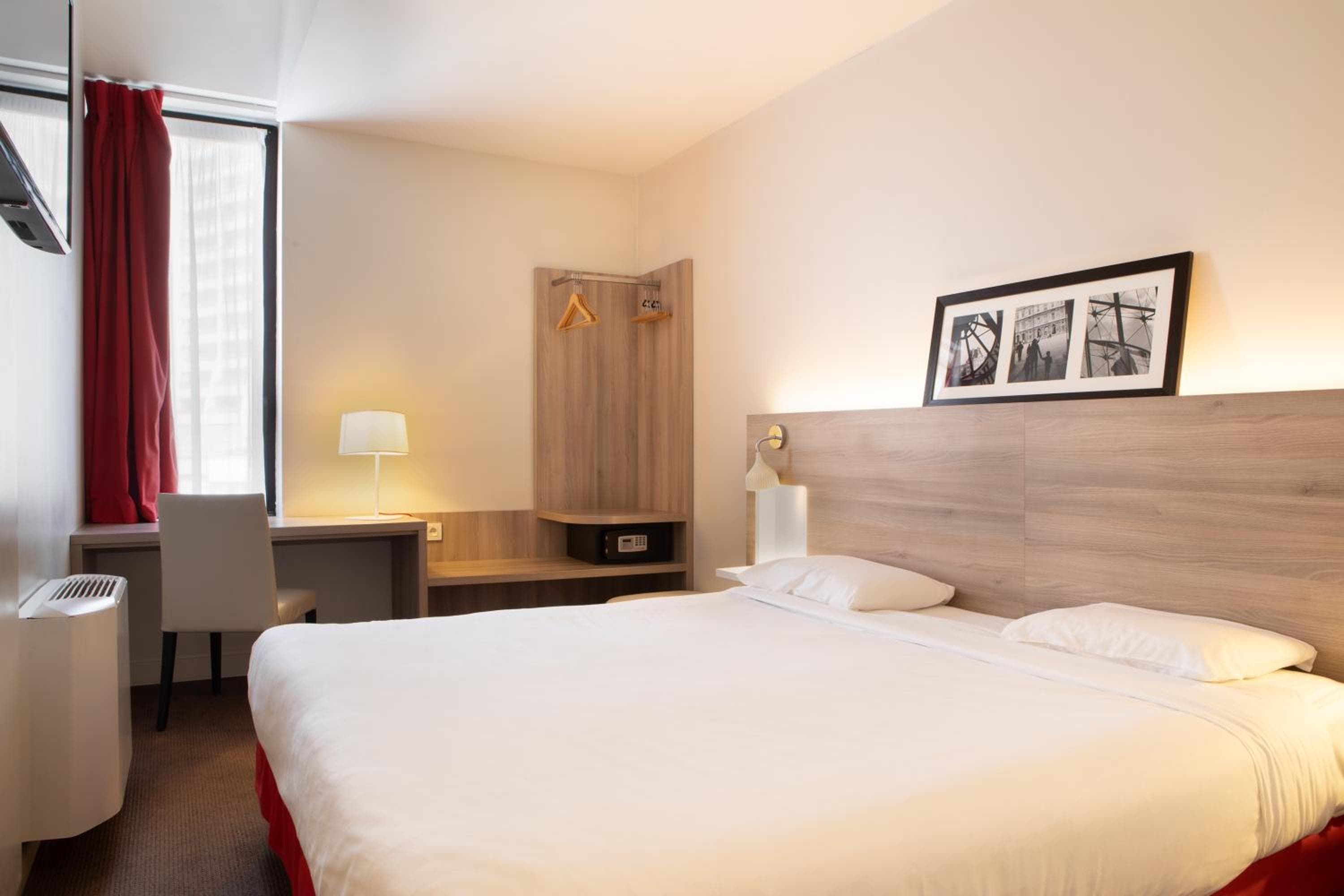 Kyriad Paris Est Bois de Vincennes